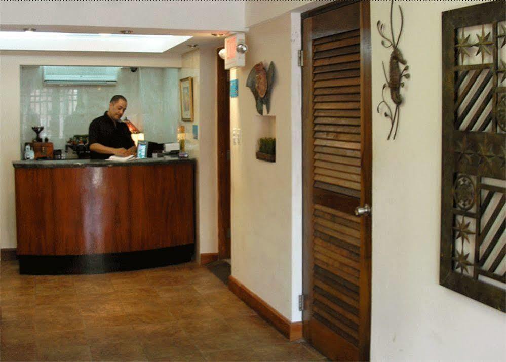 Oceana Hostal Playero San Juan Exterior foto